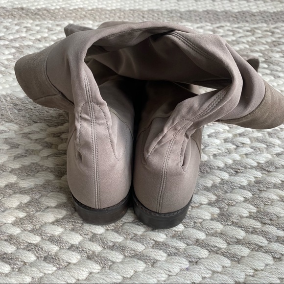 Stuart Weitzman 5050 Suede Over-The-Knee Boots EUC - Picture 3 of 7